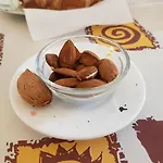 Ambra 4* Ното