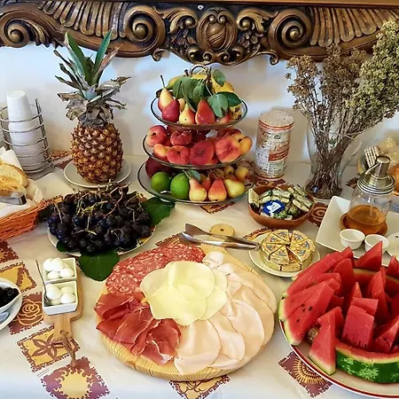 Ambra Bed & Breakfast 3*